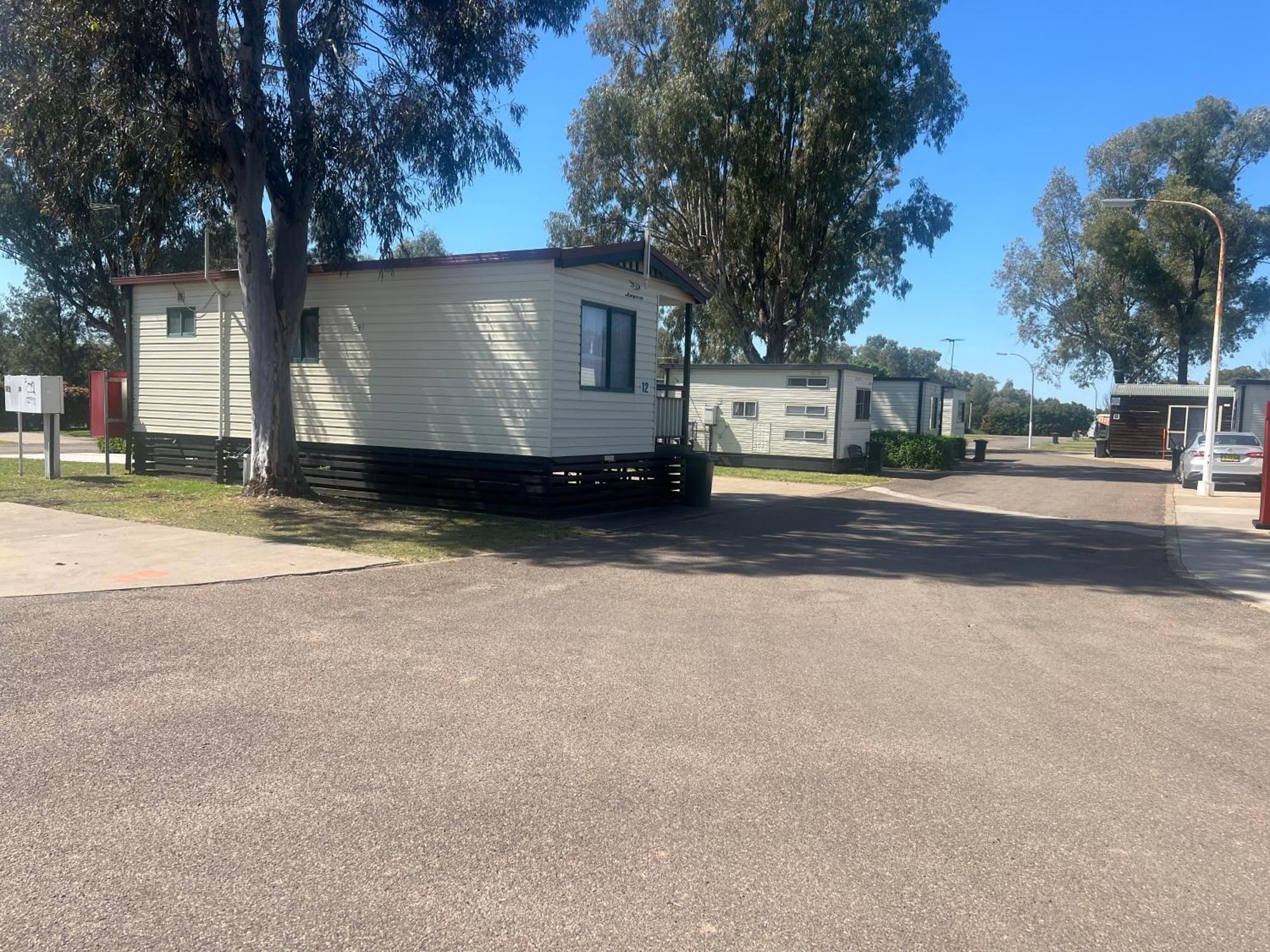 Gunnedah Tourist Caravan Park Motel Exterior photo