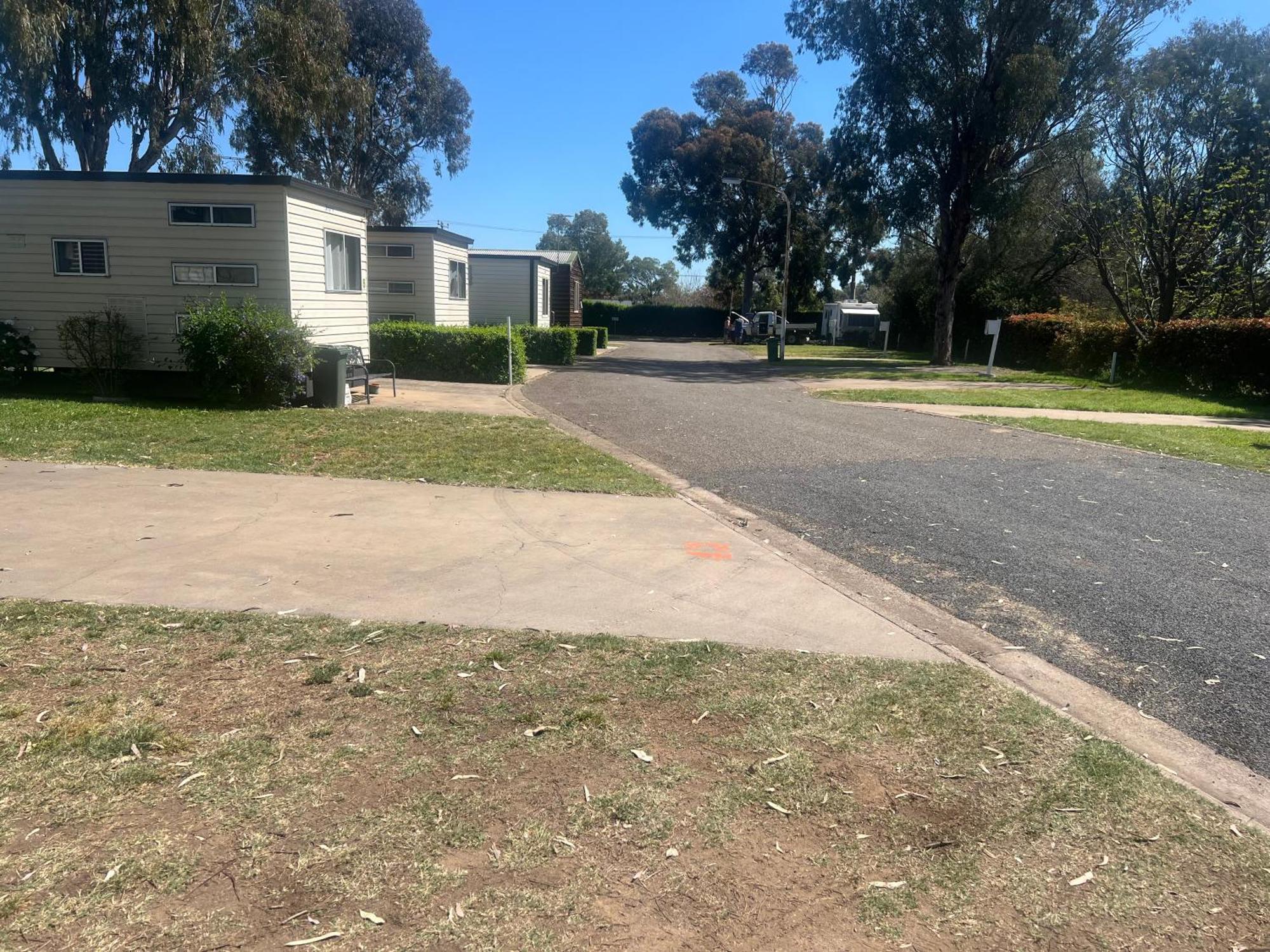 Gunnedah Tourist Caravan Park Motel Exterior photo