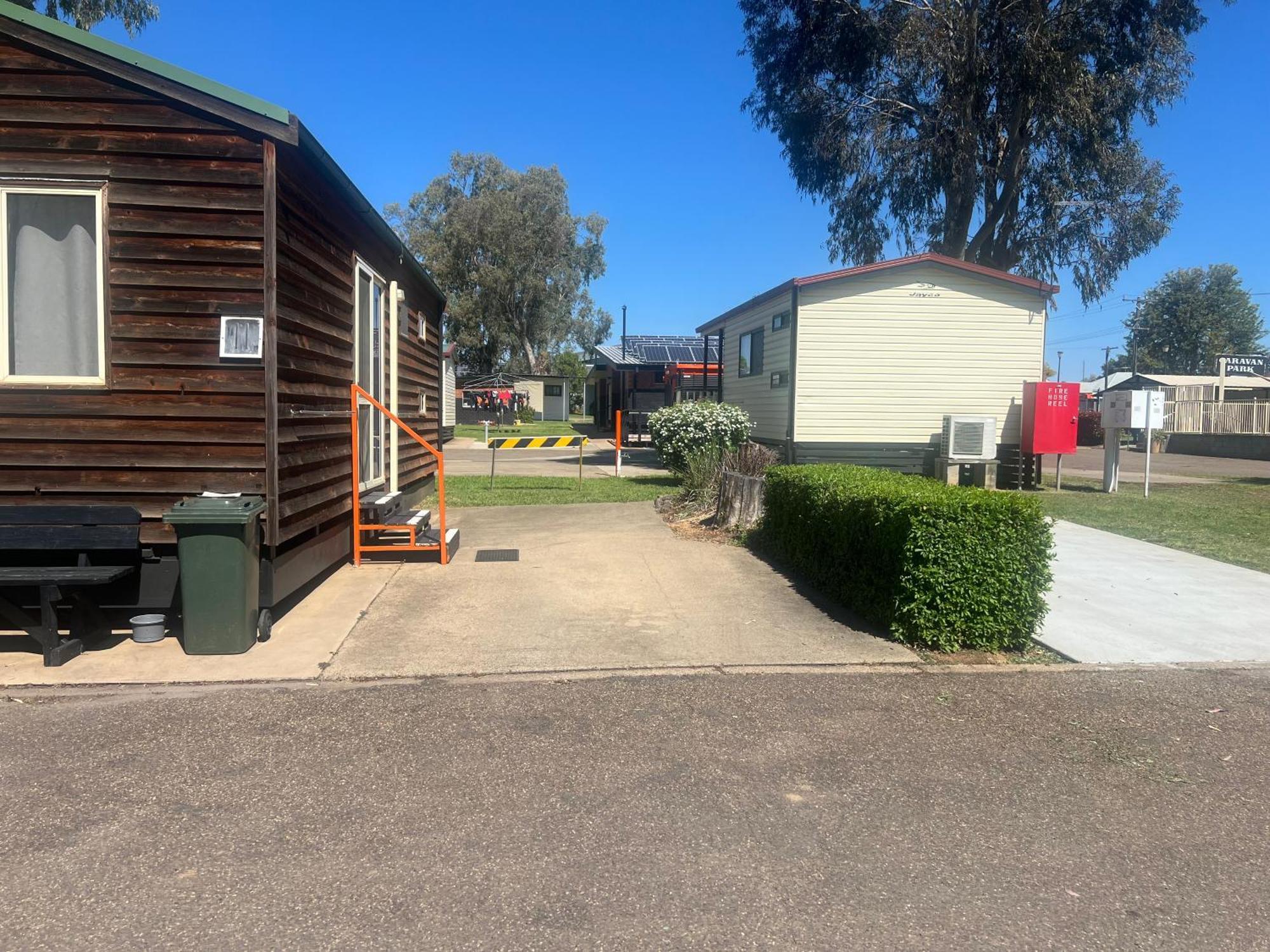 Gunnedah Tourist Caravan Park Motel Exterior photo